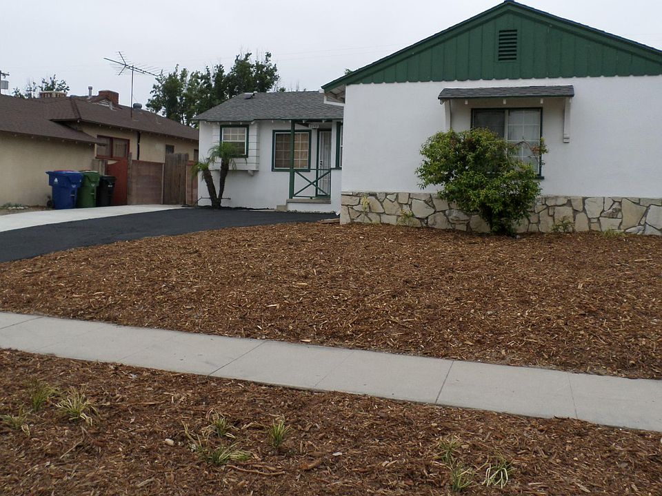 1st image of 7749 Beeman Ave