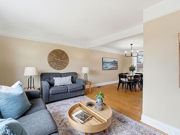 5th image of 41 Ridgewood Ave