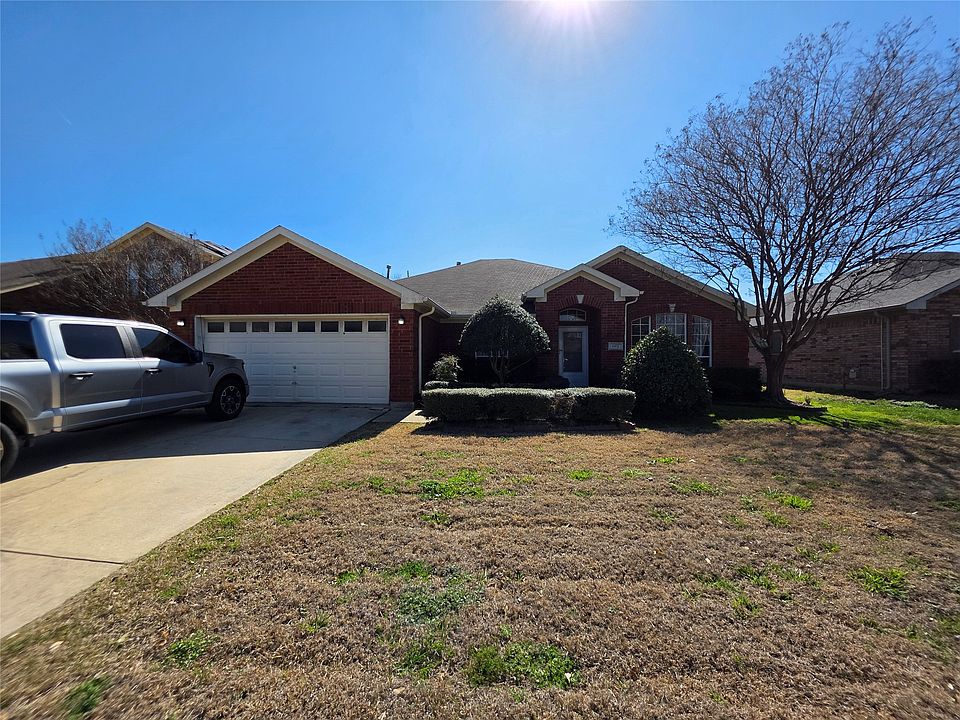 1st image of 4412 Fox Meadows Ln