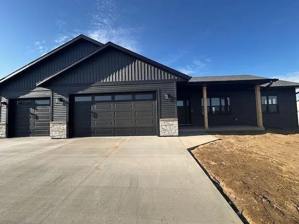 1328 Academy DRIVE, Holmen, WI 54636