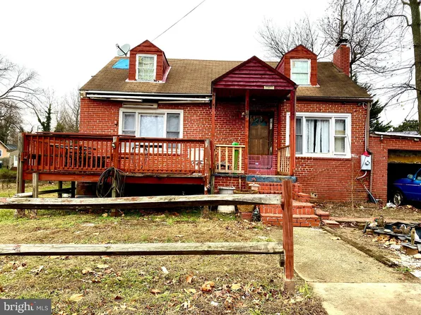 2810 E Lee Ave, Alexandria, VA 22306