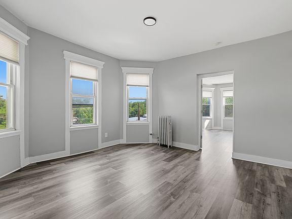3rd image of 68 Mill St APT 6