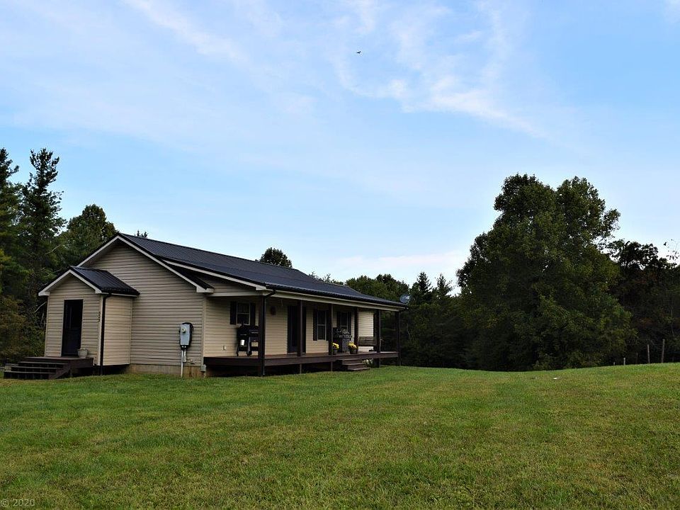 1st image of 323 Hope Rd SE