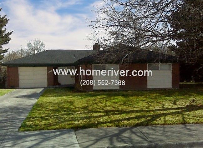 1st image of 812 Maplewood Dr