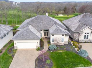 29 Governors Club Dr, Xenia, OH 45385