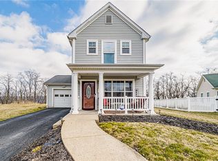 918 Etna Cir, Mc Kees Rocks, PA 15136