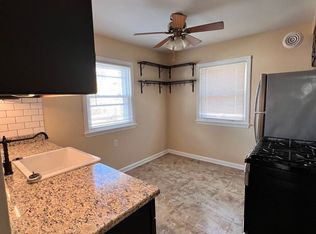 1300-1302 E Howard Ave #1300, Milwaukee, WI