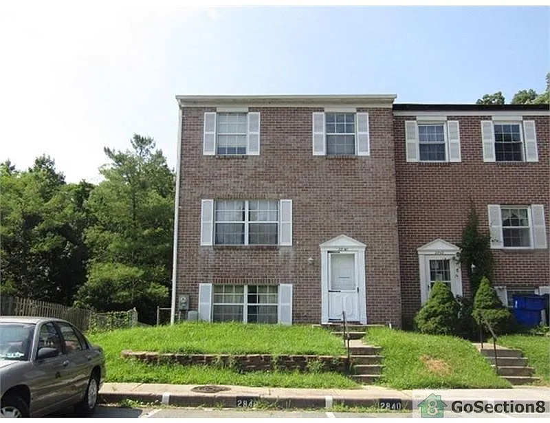 2840 Beckon Dr photo 1