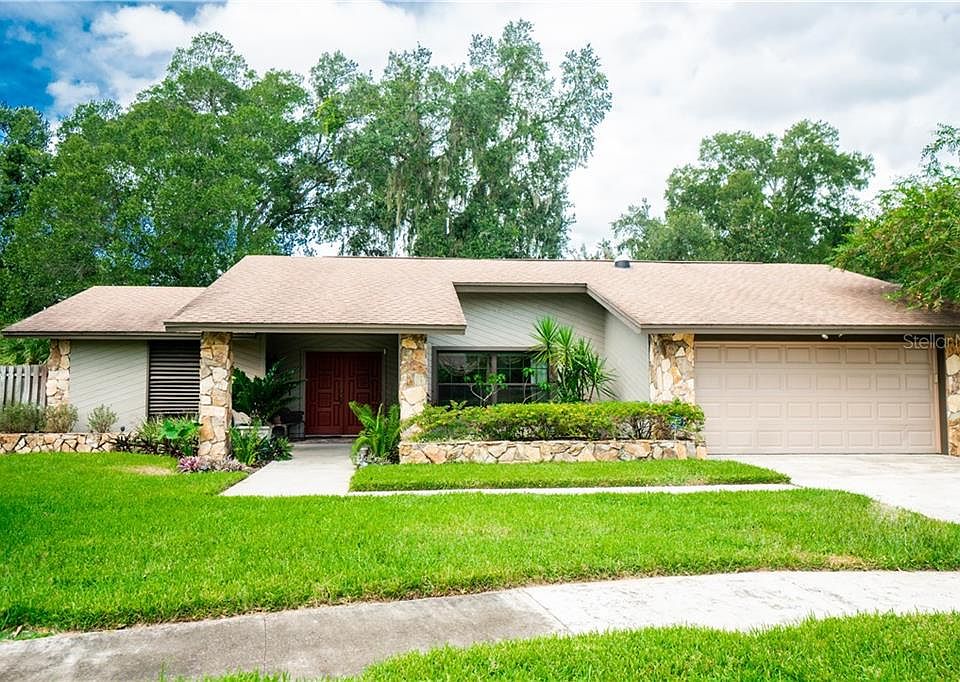 1st image of 1610 Teakwood Dr