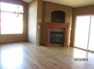 3416 N Lake Ridge Ct, Wichita, KS 67205