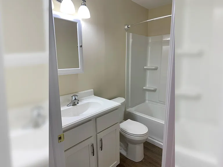 Orchard Terrace Apartments — Photo 15
