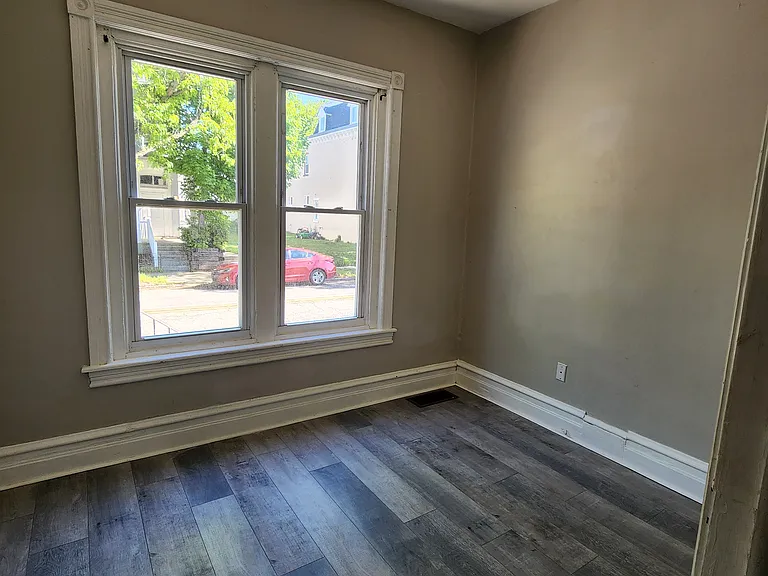 518 King St — Photo 13