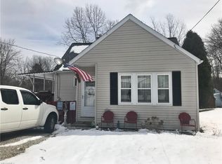 1819 Maurice St, Cuyahoga Falls, OH 44221