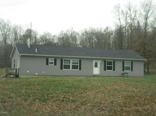 15111 Mount Calvary Rd, Loogootee, IN 47553