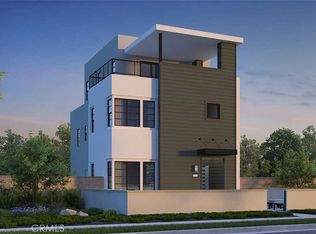 121 Bosal, Irvine, CA 92618