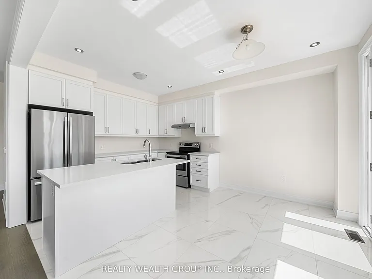 261 Seaview Hts — Photo 8