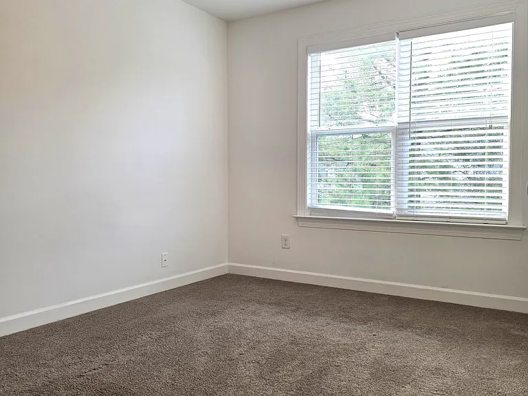 4808 Landover Keep Pl — Photo 28