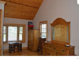 2709 Stephens St, Easton, PA 18045