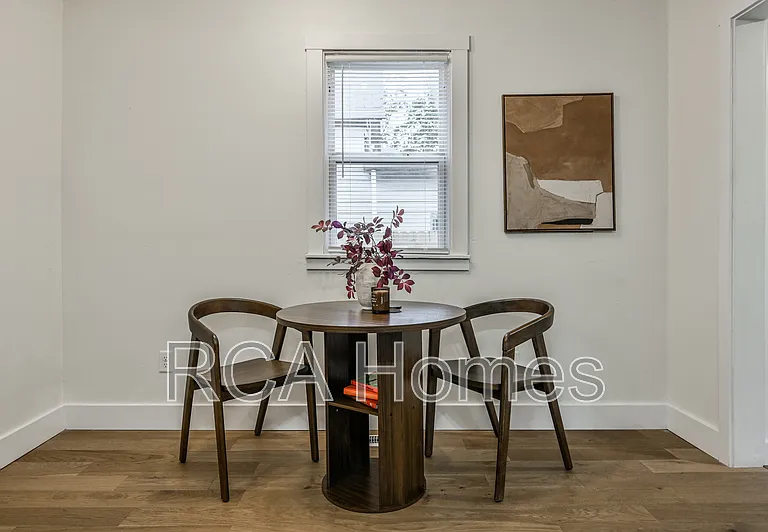 933 N Tuxedo St — Photo 8