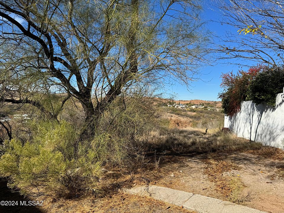 2nd image of N Holm Cir #1