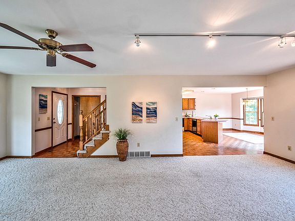 5th image of 1420 Snowberry Ct