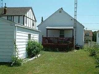 2nd image of 550 Custer Dr