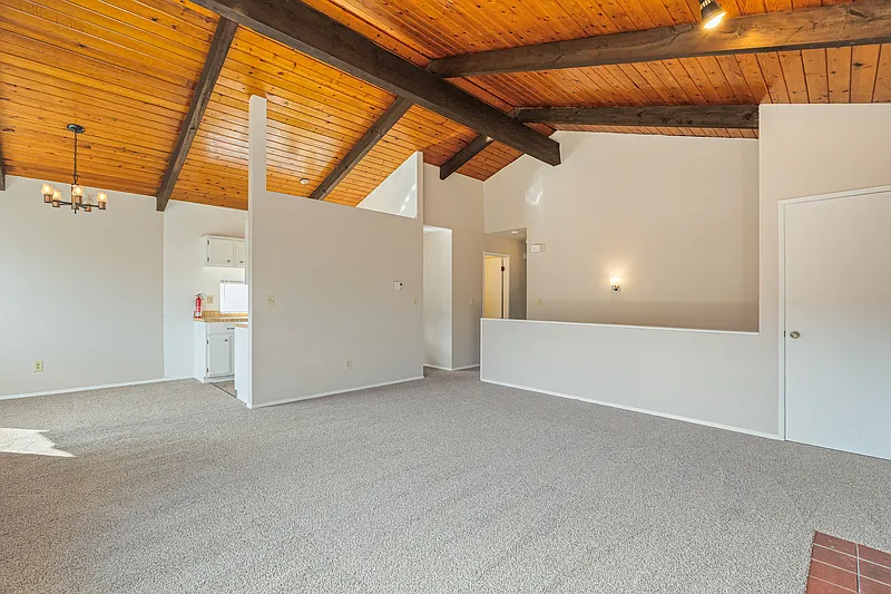 2 bed, 2.0 bath, 1020 sqft, $2,750 — Photo 4