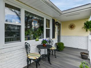 66 Brennan St, Huntington, NY 11743