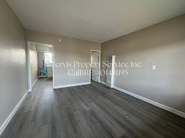 7018 Marbrisa Ave #R