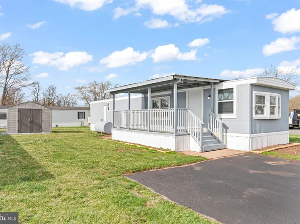 2 Birch St, Middletown, PA 17057