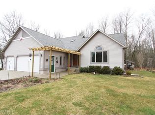 6573 Simonelli Rd, Whitehall, MI 49461