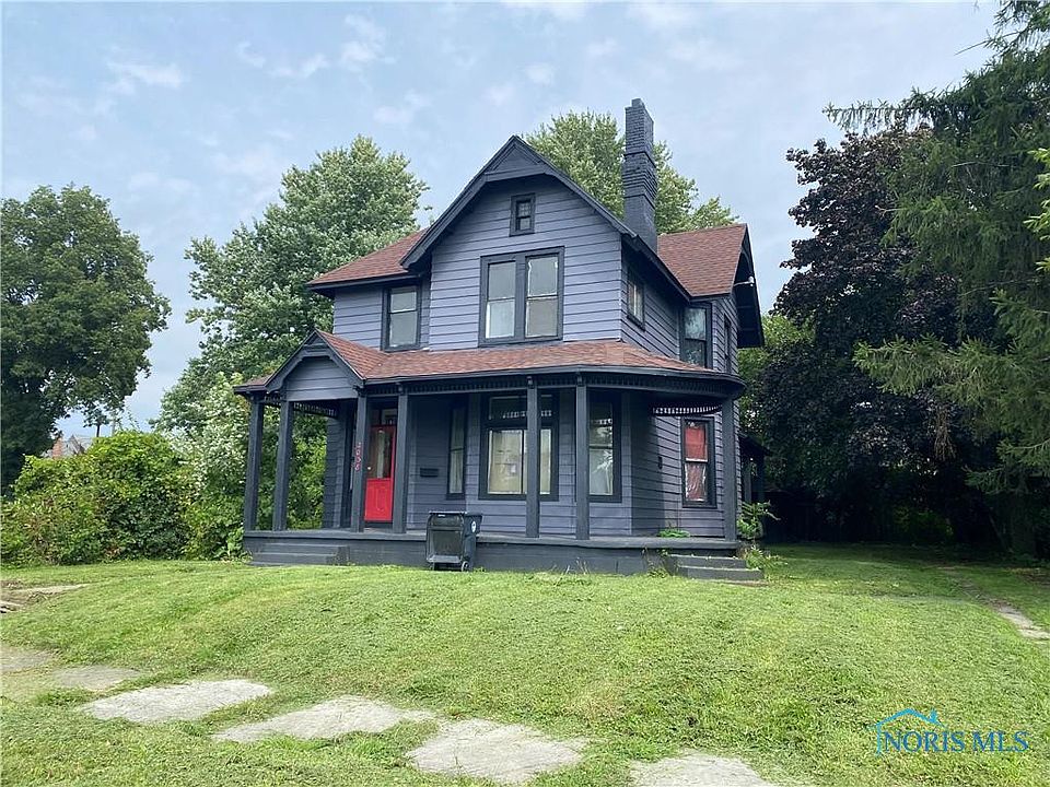 1st image of 2058 Maplewood Ave