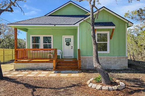 656 Skyline Dr Photo 1