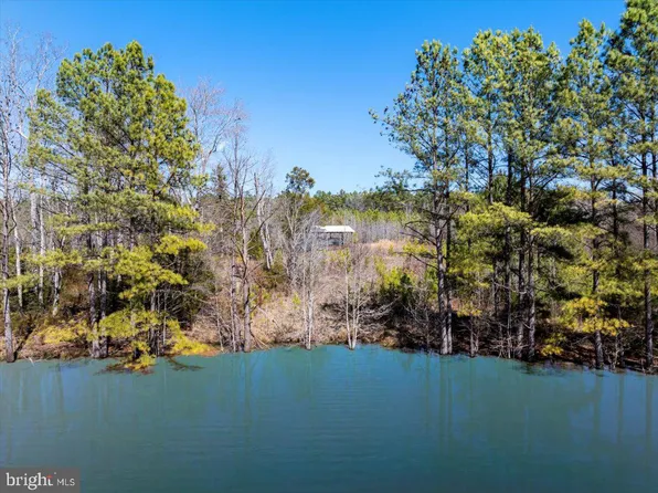 0 Robinson Ferry Rd, White Plains, VA 23893