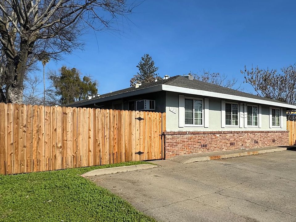 1st image of 605 W El Camino Ave