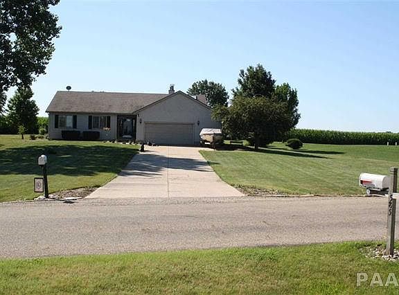 2nd image of 586 Fairway Dr