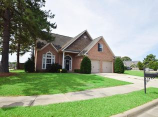 101 Paul Revere Run, Dothan, AL 36305