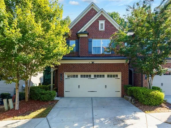 49 Braemore Mill Dr, Lawrenceville, GA 30044