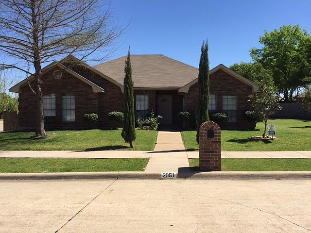 1st image of 2051 Hillshire Dr