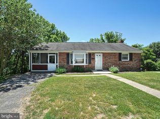 15 E H St, Brunswick, MD 21716