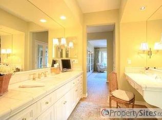 8 Rue Biarritz, Newport Beach, CA 92660