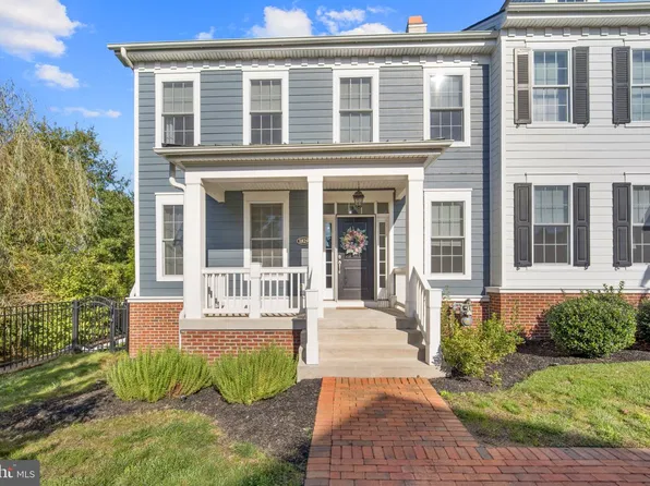 1829 Windflower Ln, Yardley, PA 19067