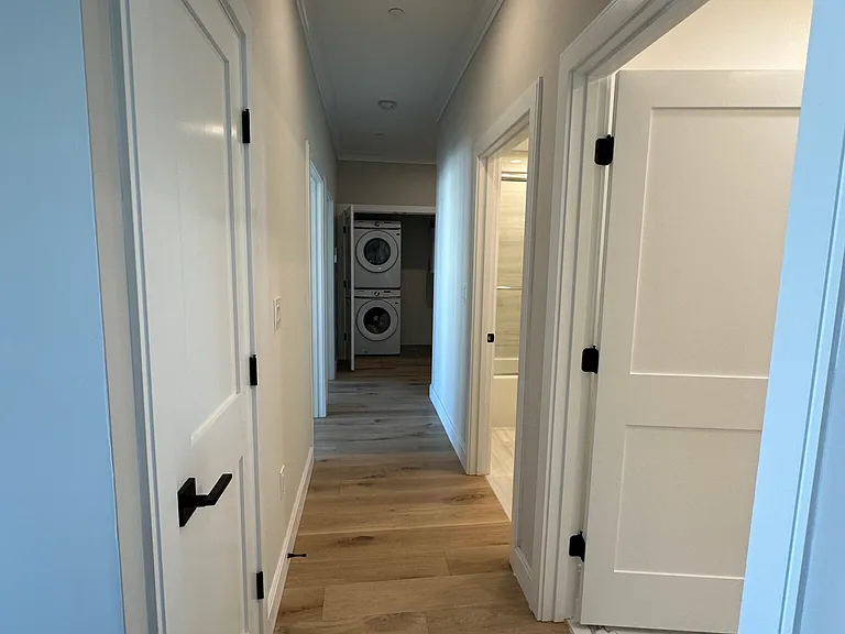 157 Everett St #306E — Photo 9