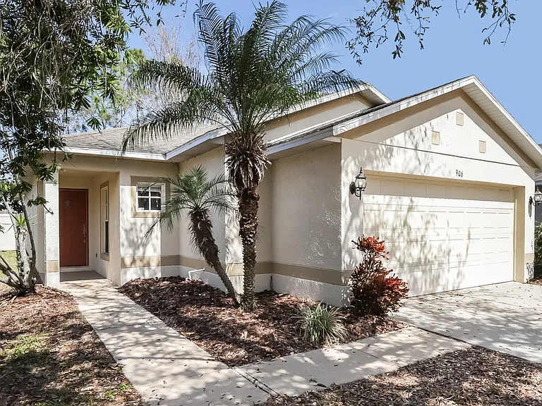 906 Larwood Pine Dr — Photo 3