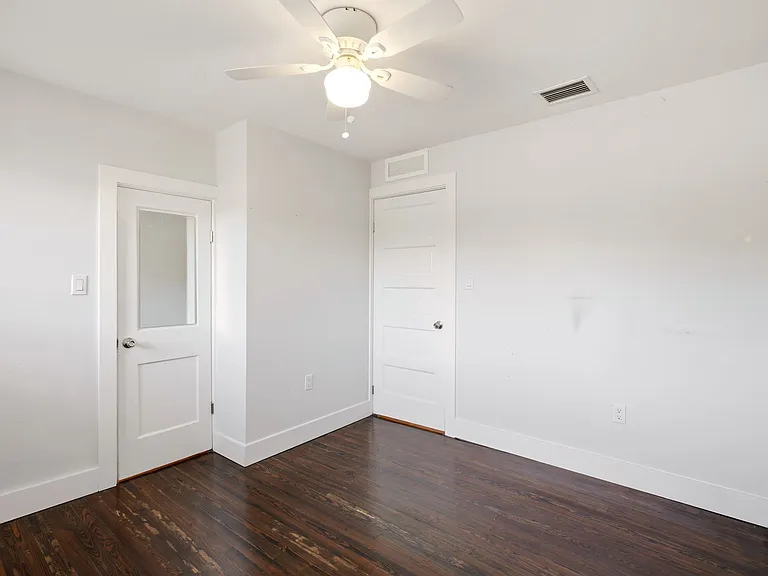 7121 SW 63rd Ave — Photo 19