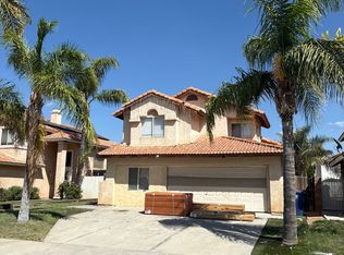 1949 Hennesy St, Perris, CA 92571