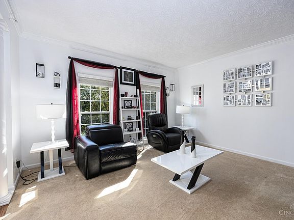 3rd image of 5185 E View Dr