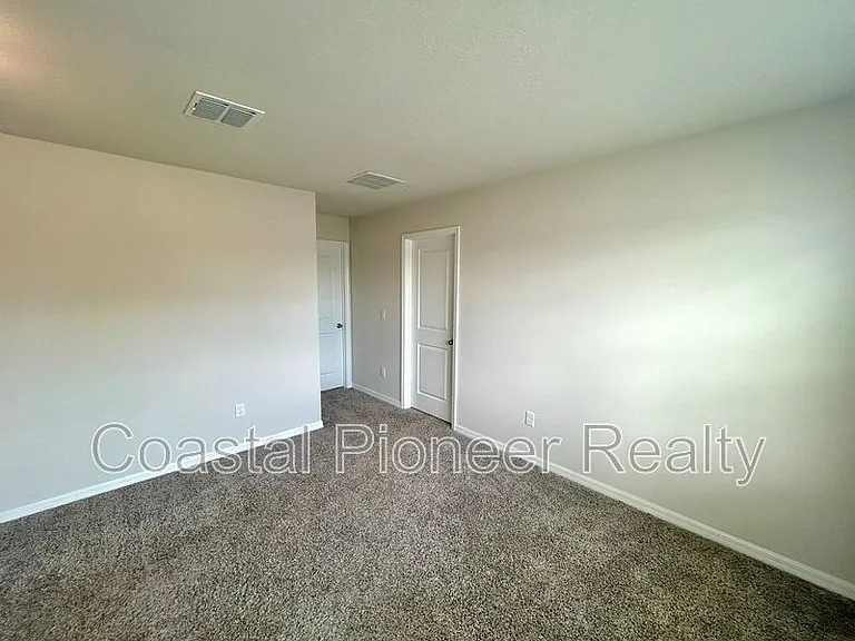 34751 Telluride Ln — Photo 12
