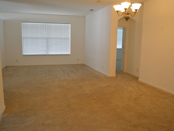 3rd image of 6030 46th Ln