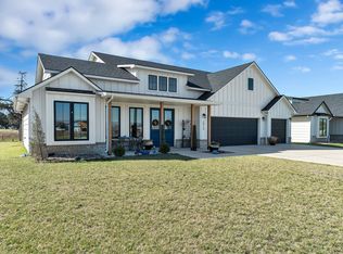 2915 E Sunnyslope Ct, Wichita, KS 67219
